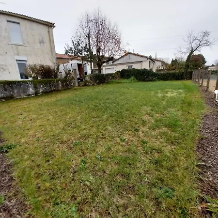 Chez Lilian & Isa بيت للعطل *