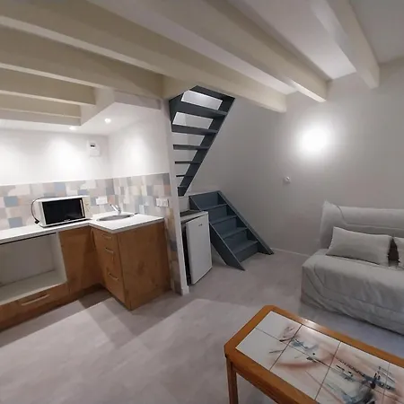 Chez Lilian & Isa بوزاوغيس