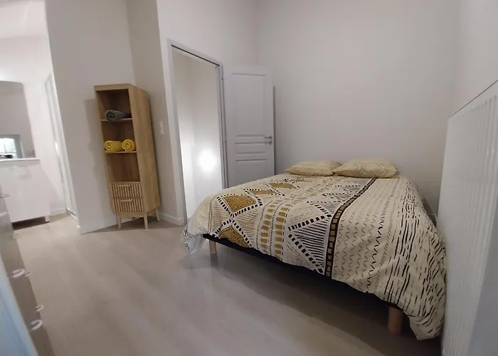 Chez Lilian & Isa Semesterbostad Pouzauges